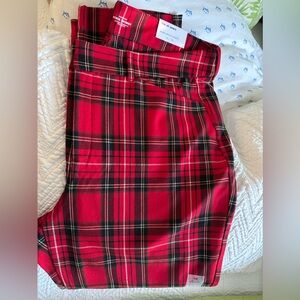 Size 16High Rise petite skinny winter plaid Red Pixie pants